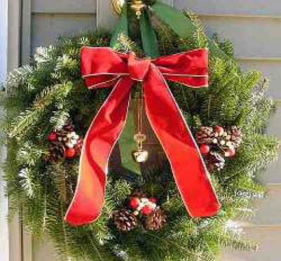 Рождество,Рождество Христово,Рождественские подарки,Омела,Рождественский венок,венок,Рождественские свечки,свечки,колокольный звон,Рождественская ёлка,ёлка,Украшения и ёлочные игрушки